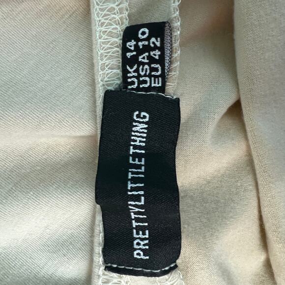 Pretty Little Thing Girls Cream Long Sleeve Dress Size 10 Mock Neck Open Back - Picture 2 of 12